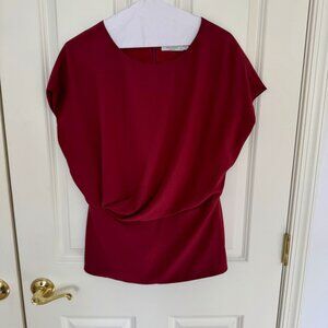 MM LaFleur Red Nejvi Top Eco Soft Wave Sz Medium Perfect Condition